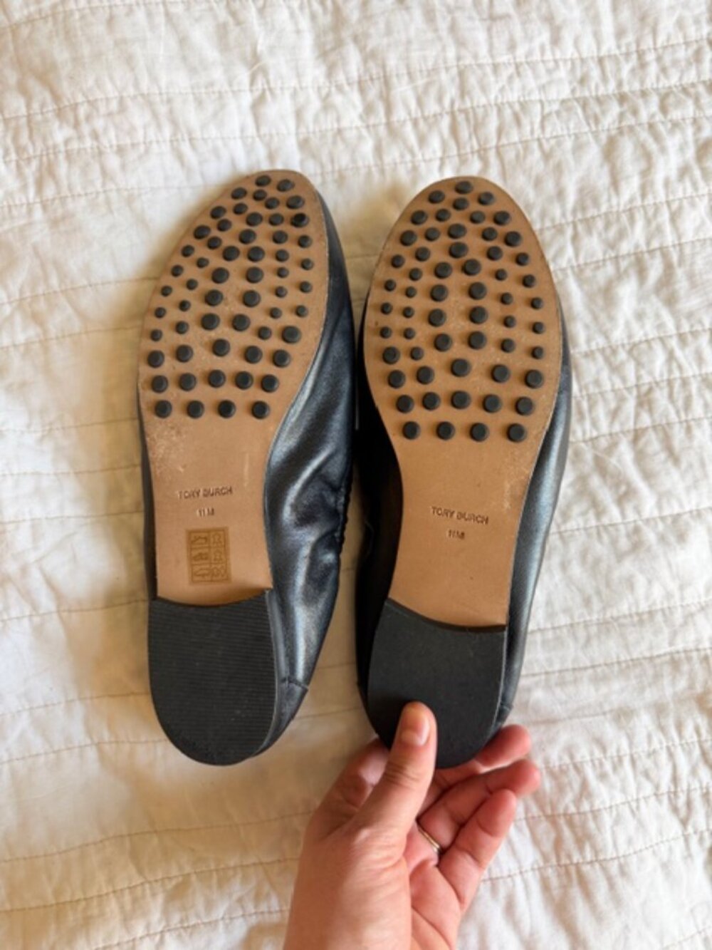 Tory Burch Black Loafers Size 11 - Picture 2 of 2